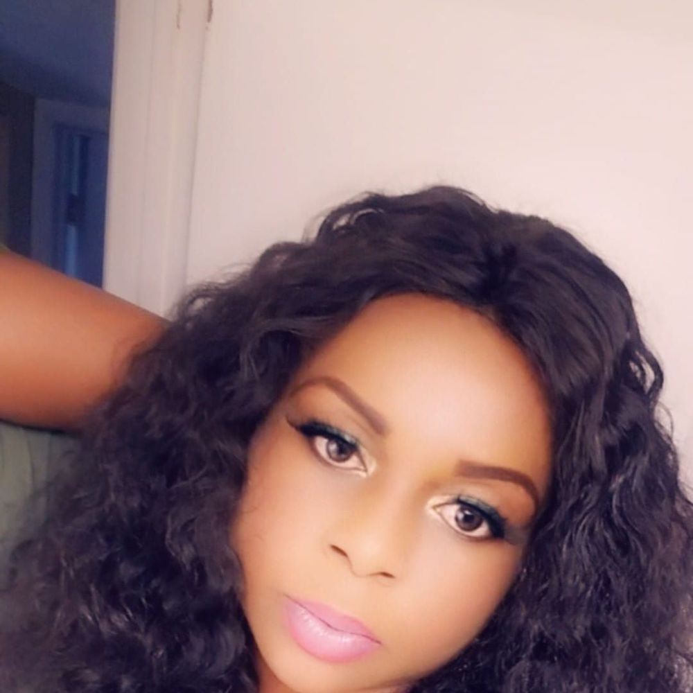 Meet your Posher, Erelu oyedolapo